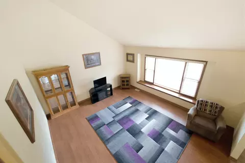 Living - 1375 E Cap Cir, Bourbonnais, IL 60914 photo 2 of 3