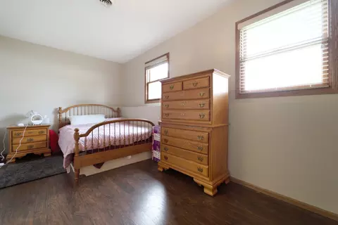 Bedroom - 1375 E Cap Cir, Bourbonnais, IL 60914 photo 1 of 6