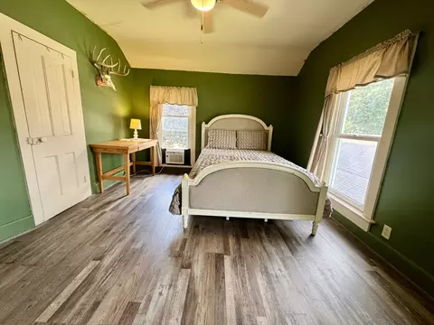 Bedroom - 503 NE 3rd St, Aledo, IL 61231 photo 5 of 7