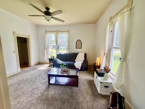 Living - 503 NE 3rd St, Aledo, IL 61231 photo 1 of 3