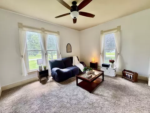 Living - 503 NE 3rd St, Aledo, IL 61231 photo 2 of 3