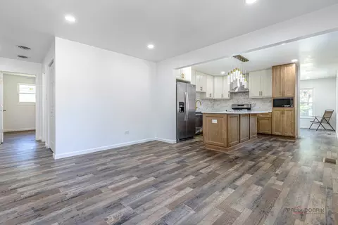 Other - 2814 Cardinal Dr, Rolling Meadows, IL 60008 photo 4 of 4