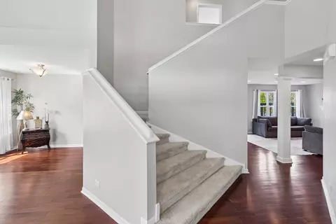 Entry Way - Undisclosed, Bartlett, IL 60103 photo 2 of 3