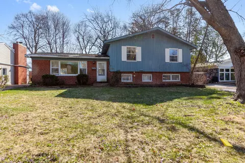 339 N Hale St, Palatine, IL 60067