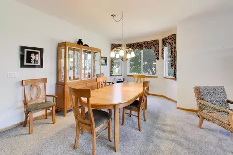 Dining - 21119 W Braxton Ln, Plainfield, IL 60544 photo 2 of 4