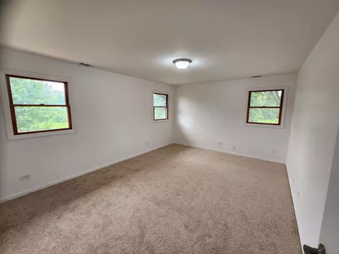 Bedroom - 8 Wayne Ct, Park Forest, IL 60466 photo 3 of 3