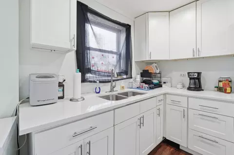 Kitchen - 500 E 92nd St, Chicago, IL 60619 photo 3 of 3