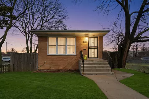 Exterior - 500 E 92nd St, Chicago, IL 60619 photo 2 of 7
