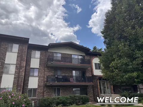 5241 James Ln #1123, Crestwood, IL 60418