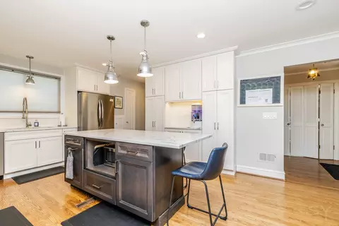 Kitchen - Undisclosed, River Forest, IL 60305 photo 2 of 2