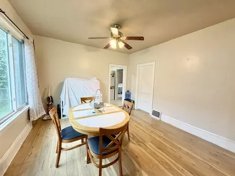 Dining - 319 Oak St, Elgin, IL 60123 photo 1 of 4
