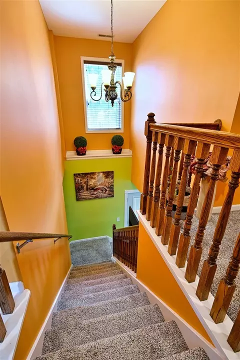 Entry Way - 214 N William St, Mount Prospect, IL 60056 photo 1 of 2