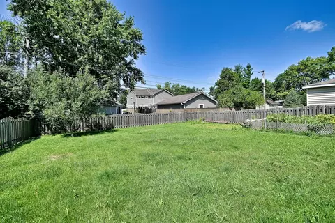 Exterior - 214 N William St, Mount Prospect, IL 60056 photo 9 of 9