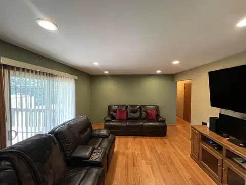Other - 4120 Sumter Dr, Matteson, IL 60443 photo 2 of 9