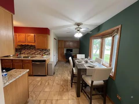 Dining - 4120 Sumter Dr, Matteson, IL 60443 photo 1 of 1
