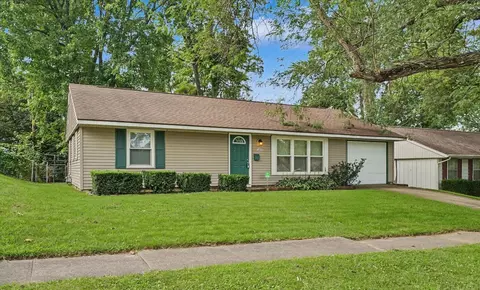 2803 E Illinois St, Urbana, IL 61802