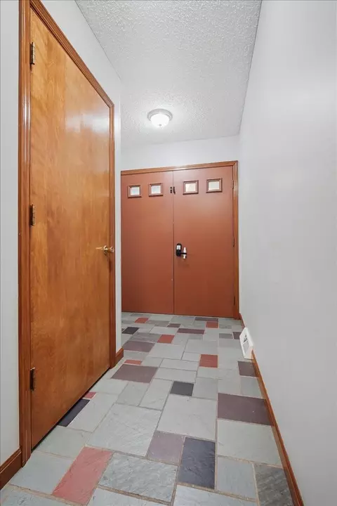Entry Way - 1803 Widermere Dr, Normal, IL 61761 photo 1 of 1