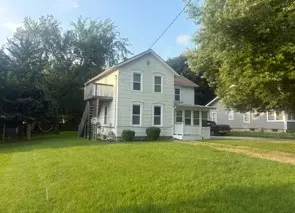 107 Hettinger Ln, North Aurora, IL 60542