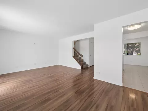 Living - 1631 Bow Trl, Wheeling, IL 60090 photo 3 of 3