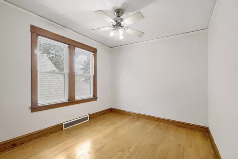 Bedroom - 1002 Circle Ave, Forest Park, IL 60130 photo 7 of 9