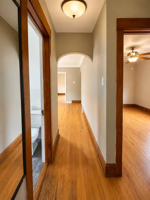 Entry Way - 1002 Circle Ave, Forest Park, IL 60130 photo 2 of 3