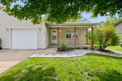 1550 Girard Ave, Bourbonnais, IL 60914