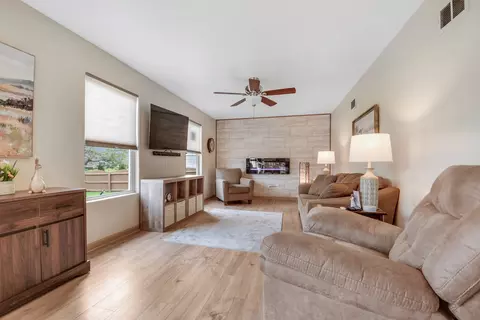 Living - 1506 Lasser Dr, Plainfield, IL 60586 photo 2 of 3