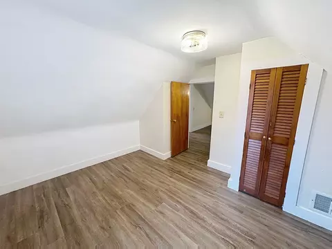 Bedroom - 1156 33rd Ave, Moline, IL 61265 photo 3 of 6