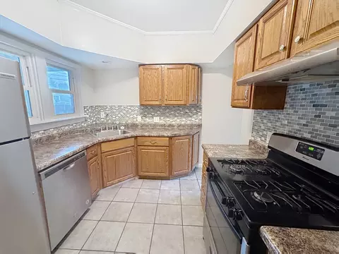 Kitchen - 1156 33rd Ave, Moline, IL 61265 photo 1 of 2