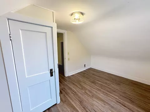 Bedroom - 1156 33rd Ave, Moline, IL 61265 photo 5 of 6