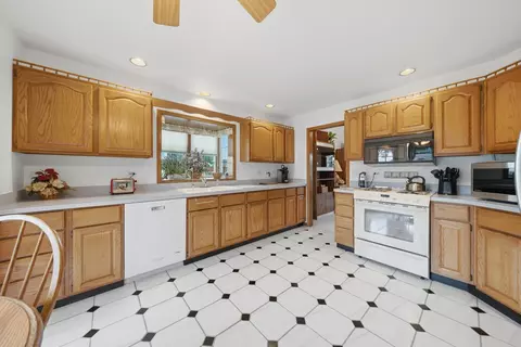Kitchen - 223 Miller St, Beecher, IL 60401 photo 3 of 3