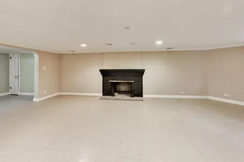 Living - 1240 William St, River Forest, IL 60305 photo 6 of 6