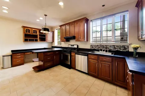 Kitchen - 1240 William St, River Forest, IL 60305 photo 1 of 3