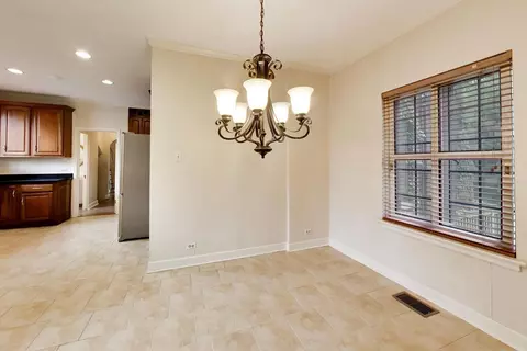 Dining - 1240 William St, River Forest, IL 60305 photo 2 of 2