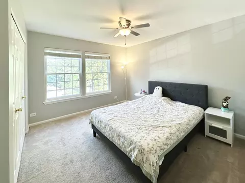 Bedroom - 2443 Baldwin Ct, Aurora, IL 60503 photo 4 of 4