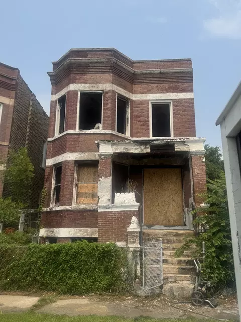 4014 W Van Buren St, Chicago, IL 60624