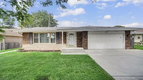 17106 Ingleside Ave, South Holland, IL 60473