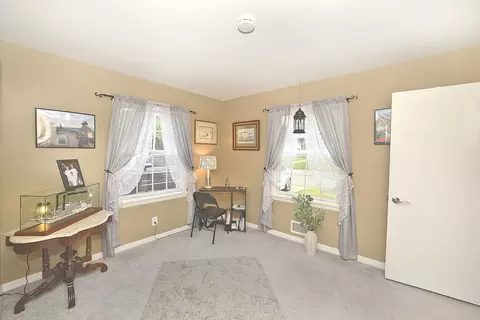 Bedroom - 733 E Main St, Ottawa, IL 61350 photo 1 of 5