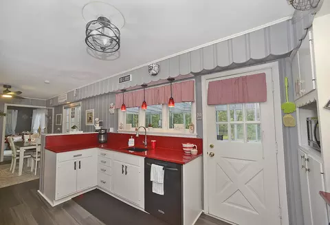 Kitchen - 733 E Main St, Ottawa, IL 61350 photo 1 of 2