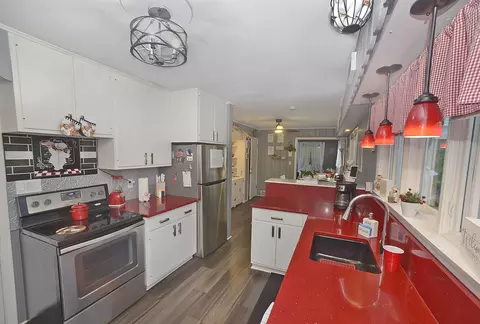 Kitchen - 733 E Main St, Ottawa, IL 61350 photo 2 of 2