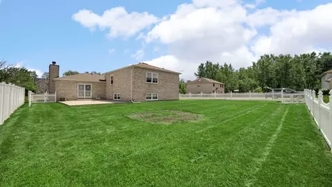 Exterior - 322 Central Ave, Matteson, IL 60443 photo 4 of 4