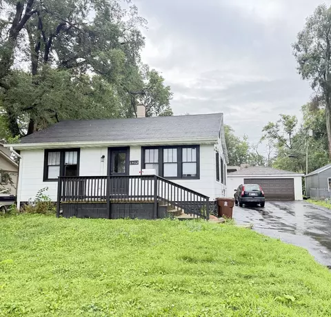 1402 5th Ave, Joliet, IL 60433
