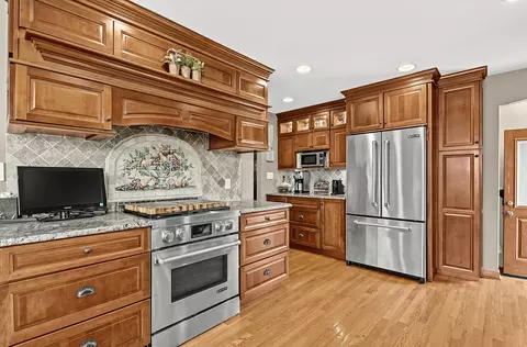 Kitchen - 1820 Root St, Crest Hill, IL 60403 photo 1 of 2