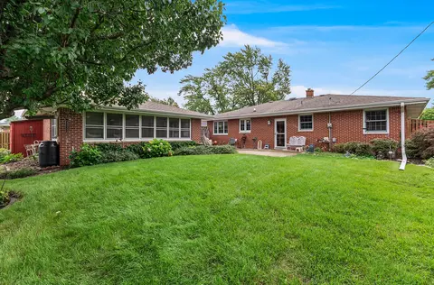 Exterior - 1820 Root St, Crest Hill, IL 60403 photo 6 of 6