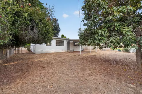 Exterior - 4944 Wilton Pl, Riverside, CA 92504 photo 4 of 8