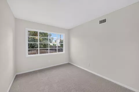 Bedroom - 4944 Wilton Pl, Riverside, CA 92504 photo 1 of 11