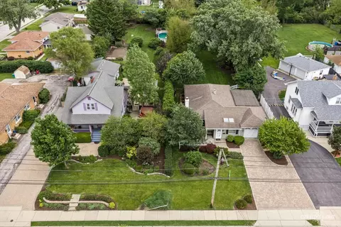 113 S Westmore Meyers Rd, Lombard, IL 60148