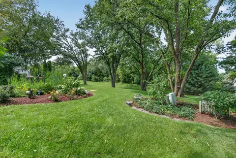 Exterior - 450 Ford Ln, Bartlett, IL 60103 photo 2 of 5