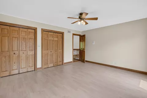 Bedroom - 450 Ford Ln, Bartlett, IL 60103 photo 6 of 6