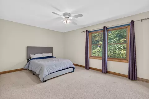 Bedroom - 450 Ford Ln, Bartlett, IL 60103 photo 3 of 6